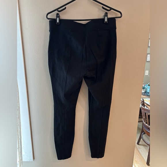 Old Navy Stevie Black Ankle Ponte Pants Size M - Picture 4 of 6